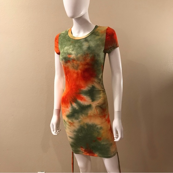 Tie Dye Bodycon Mini Dress NEW Juniors Large Orange Green Yellow Short Sleeve - Picture 7 of 12